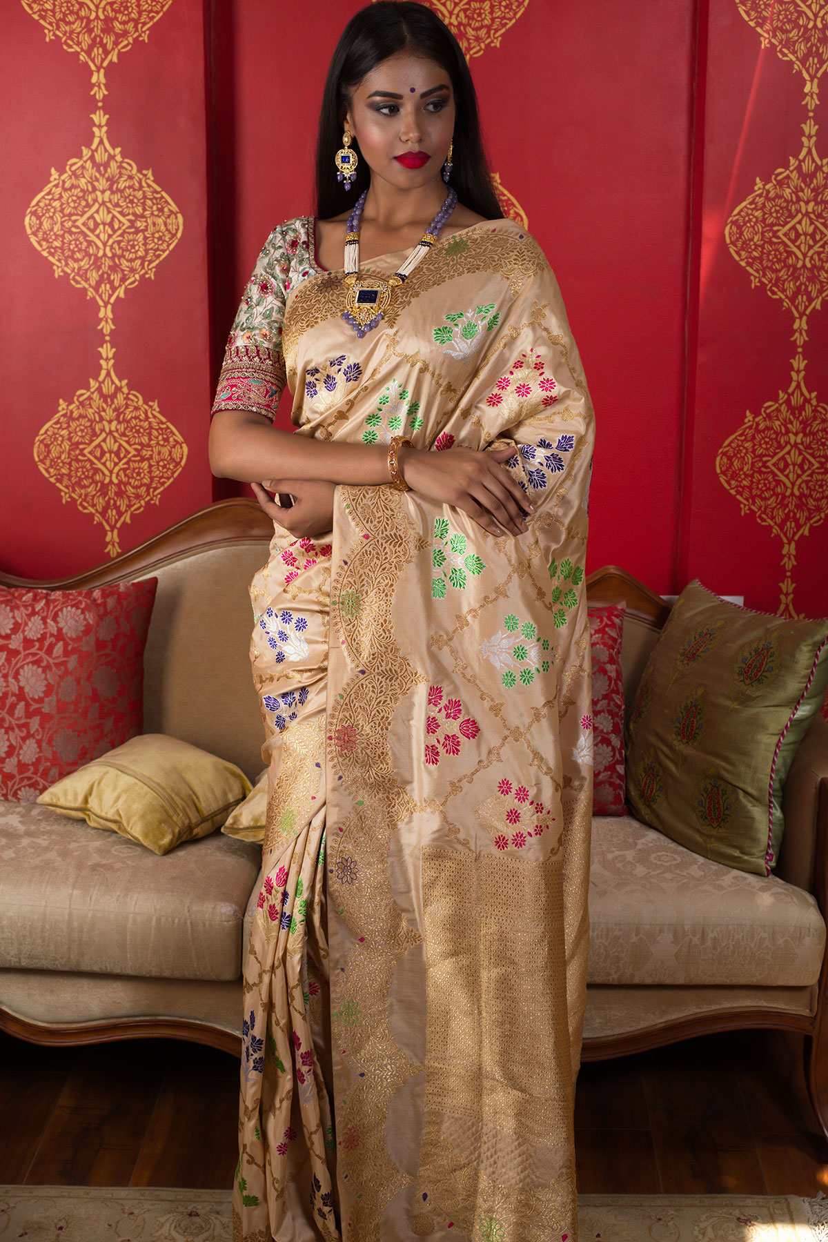 banarasi saree draping Archives - Samyakk: Sarees, Sherwani, Salwar Suits, Kurti, Lehenga, Gowns