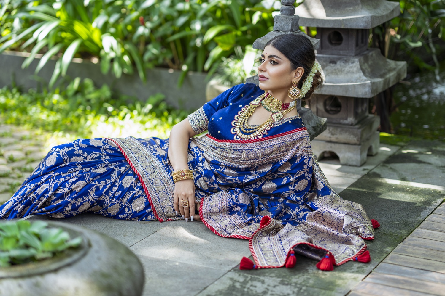 Top 5 Banarasi Saree Styles to Flaunt This Wedding Season Samyakk Sarees Sherwani Salwar Suits Kurti Lehenga Gowns Mens Wear